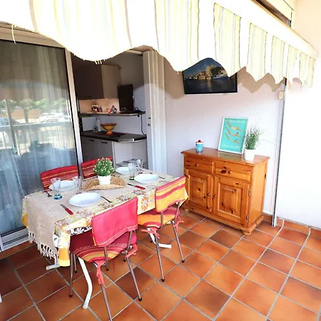 아파트 T2 Avec Terrasse Et Parking A 350m De La Plage, Proche Commerces. - Fr-1-307-217 *