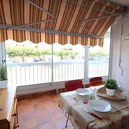 아파트 T2 Avec Terrasse Et Parking A 350m De La Plage, Proche Commerces. - Fr-1-307-217 *